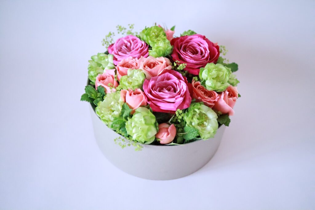 【母の日ギフト】薔薇のボックスフラワー